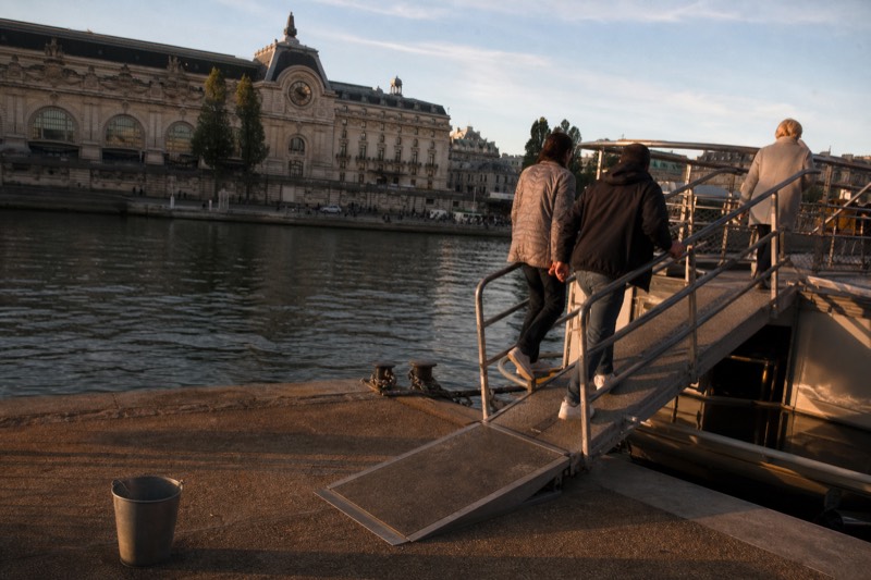 Paris Seine Early Evening Dinner Cruise